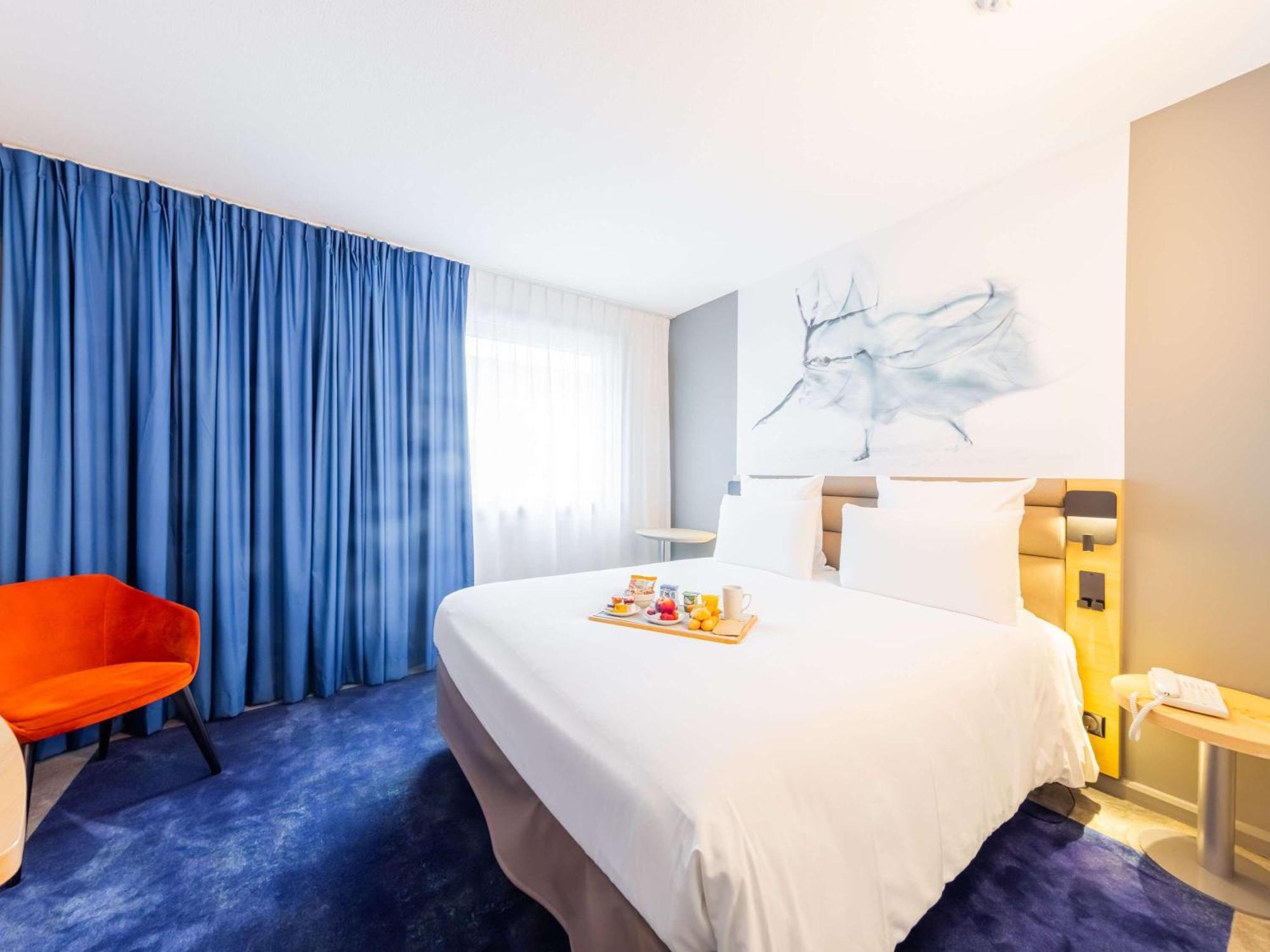 Mercure Paris Massy Gare Tgv Exterior photo