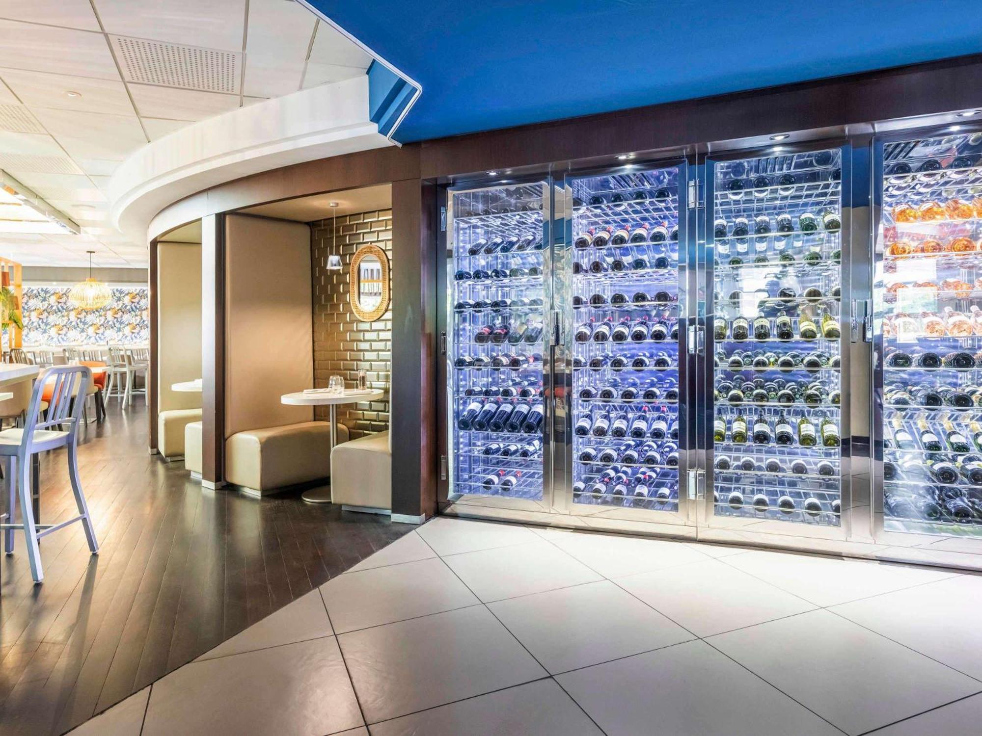 Mercure Paris Massy Gare Tgv Exterior photo